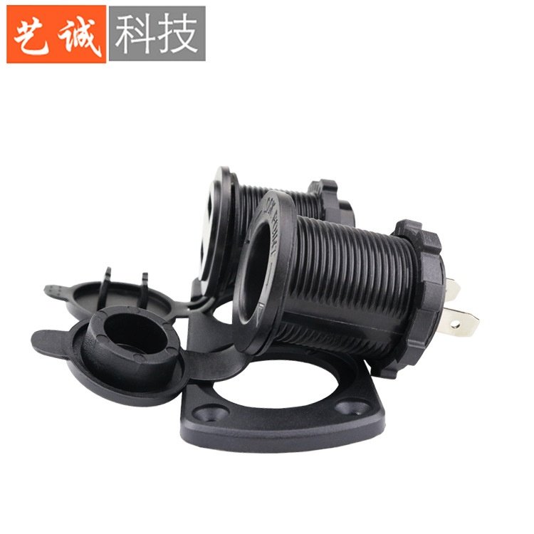 艺诚科技电子车载点烟器车载USB插座一拖二电压计充电器载改装车