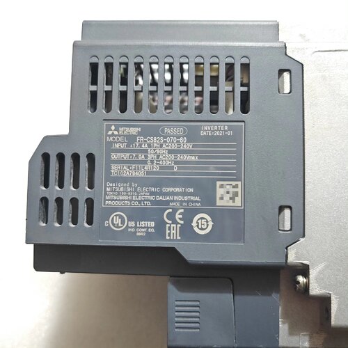 议价三菱变频器 FR-CS82S-070-60      21#