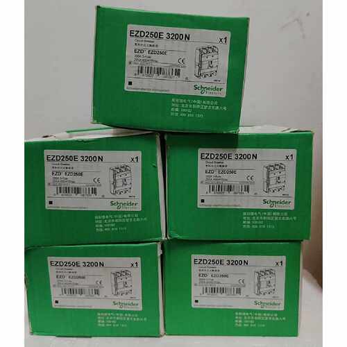 可维修议价  塑壳断路器EZD250E3200N200A3P还剩2个415个全新未使