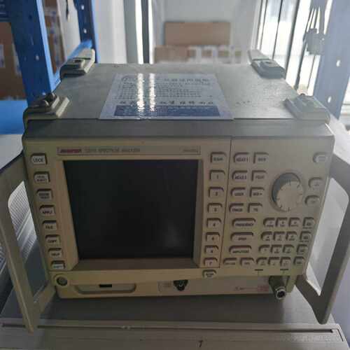 询爱德万U3751 8g频谱仪，带USB接口便宜售，ad（请询价）
