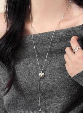 极简银色爱心吊坠项链女款秋冬韩系小众设计配饰长款抽拉式毛衣链