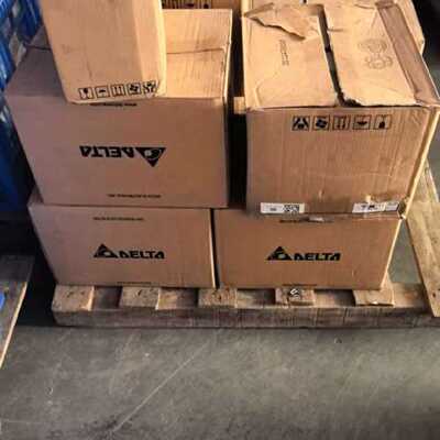 议价全新台达变频器VFD13AMS43ANSAA， 1200.