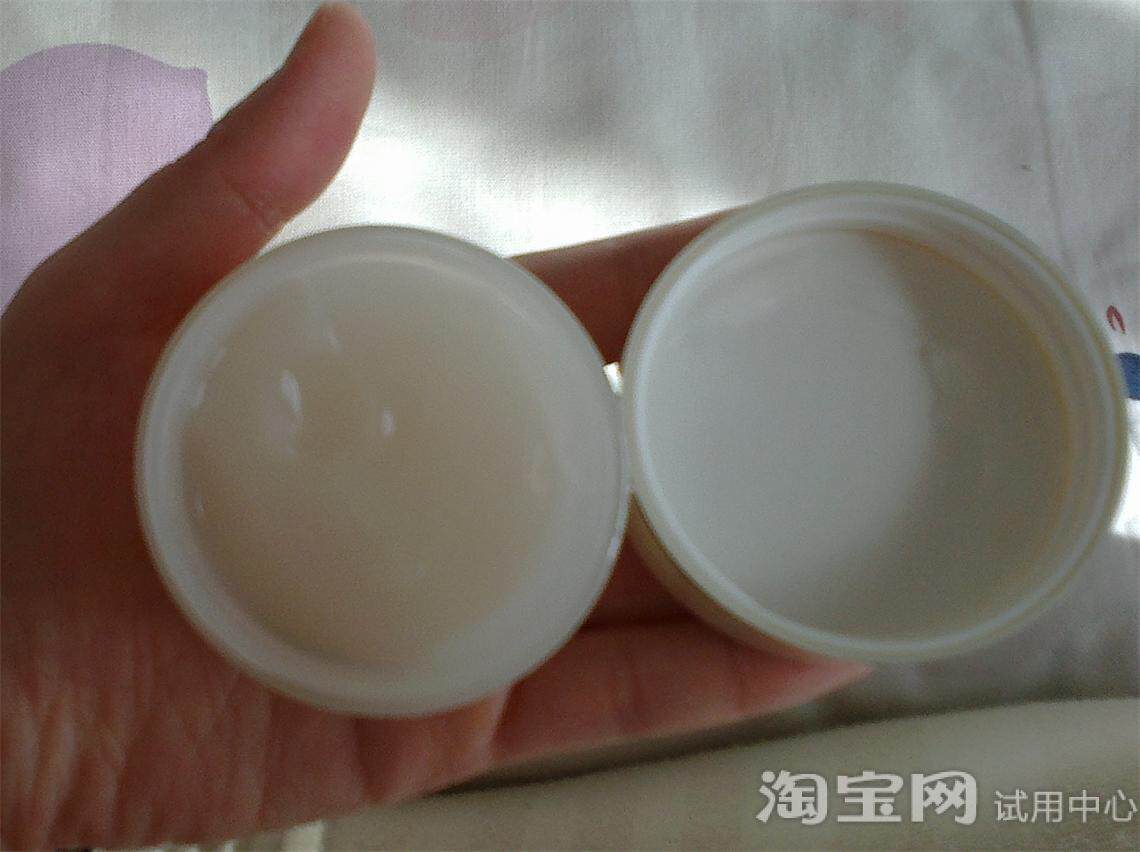 相宜本草百合水凝霜