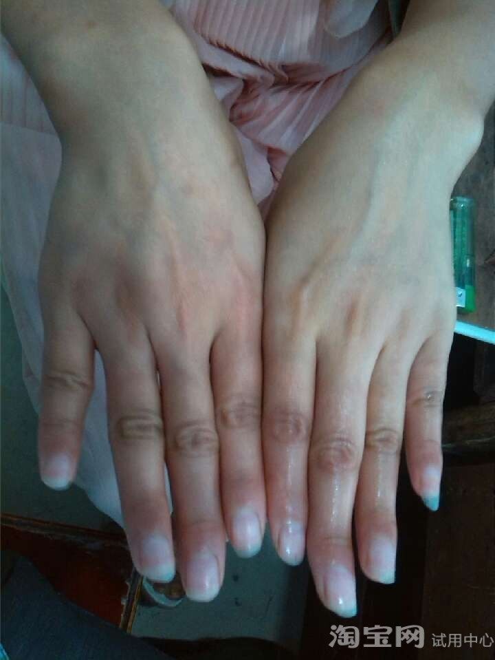 相宜本草百合高保湿水凝霜