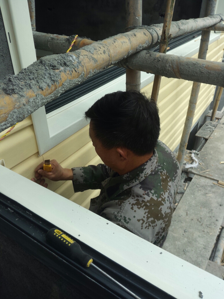 PVC外墙挂板 别墅外墙装饰板 墙面防水塑料扣板材料 样品