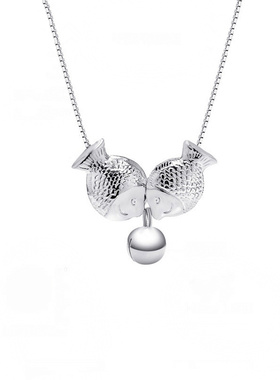 s925纯银项链女接吻鱼镀白金铃铛