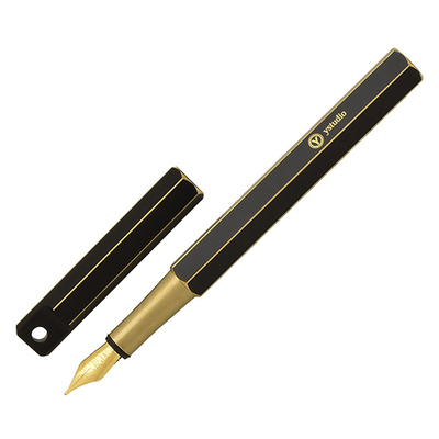 台湾黑色烤漆随身钢笔