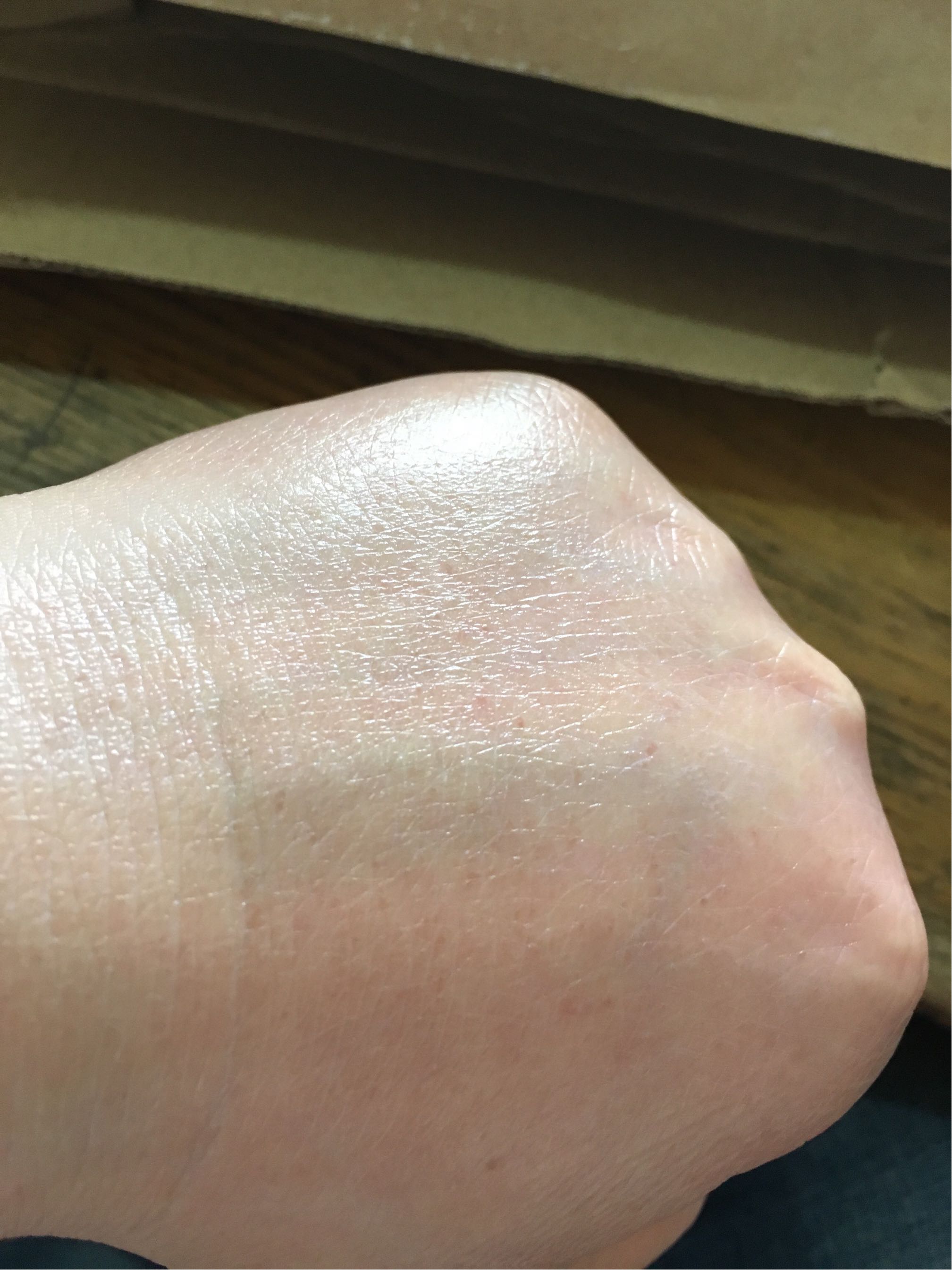 水感倍护防晒露