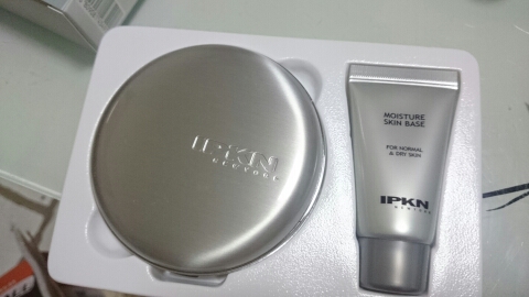 忆可恩芳香遮瑕控油粉饼好不好怎么样有用吗，一个月使用感受,第2张