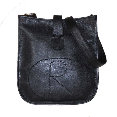 真皮斜挎包女2021新款个性百搭