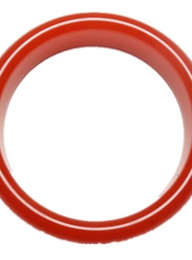 细条本命年红色玉镯子