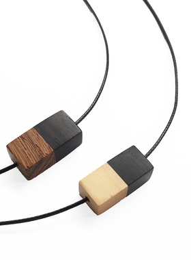 它说［joker］木质极简锁骨链