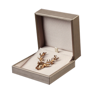 高档胸针盒首饰盒饰品收纳盒徽章时尚首饰包装礼物盒子可定制LOGO