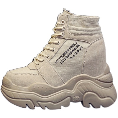 2022秋季内增高女鞋马丁靴小个子