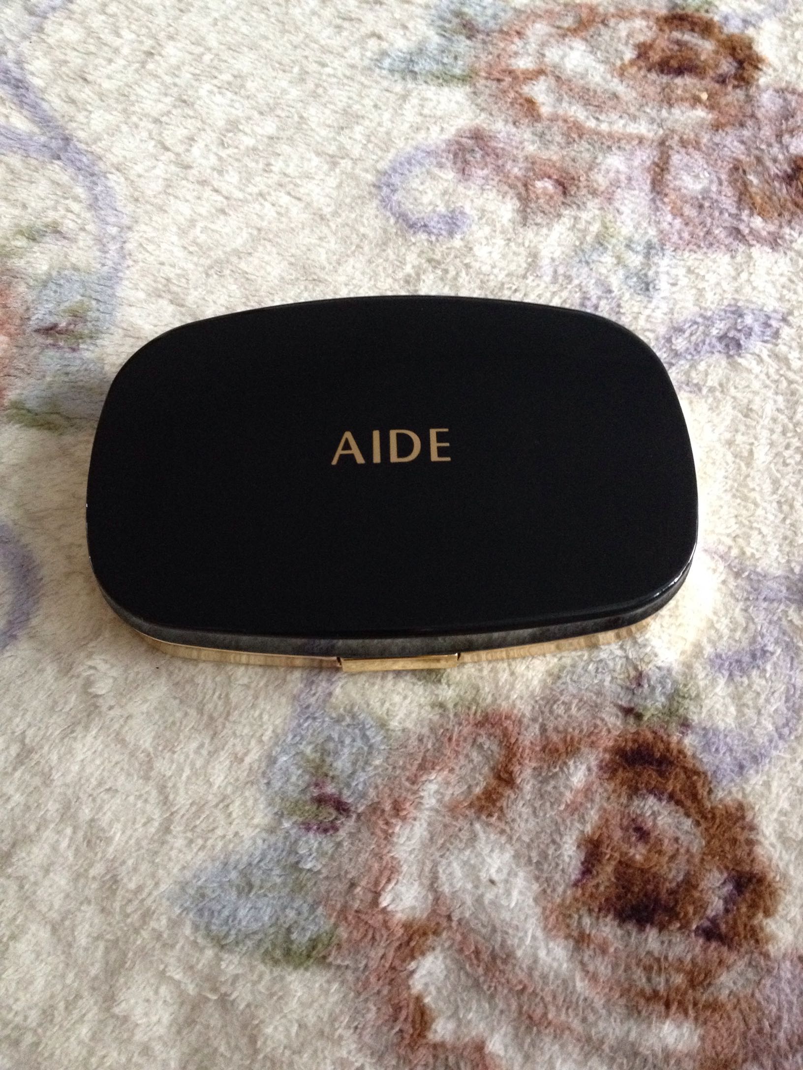 Aide/艾德 美白遮瑕粉饼这个牌子怎么样好用吗，使用测评（网红推荐）,第3张