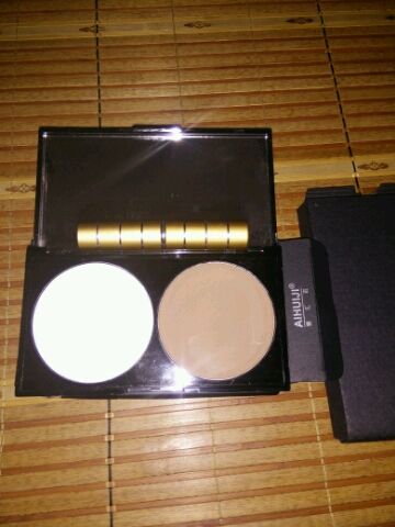 爱汇吉双色修容粉饼 高光阴影怎么样？好用吗？亲自使用分享,第3张