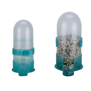 八哥鹦鹉鸽子鸟斑鸠猫自动饮水器喂水器鸽子用品下料器食槽喂食器