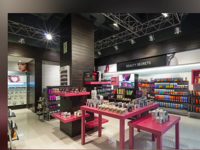 Boutique Store Furniture Modern Cosmetic Shop Interior Design