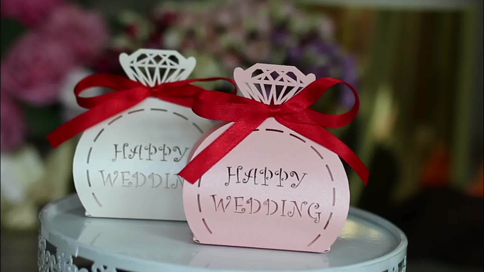 Luxury Flower Wedding Candy Box Custom Logo Packaging Chocolate White Paper Gift Box Christmas