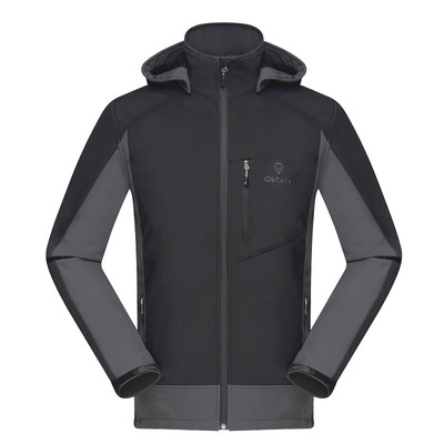 CARAVA户外防水爬山软壳冲锋衣