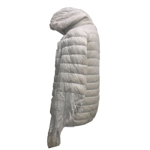 羽绒服 修补 服装破洞 无痕 修复  专业 修改衣服店 织补衣服