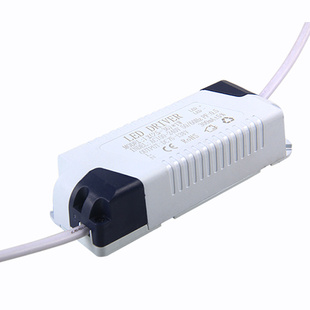 LED吸顶灯 筒灯变压器恒流驱动电源稳定IC镇流器8w12W18W24W36w