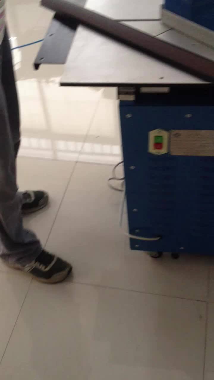 Electric Tablemoving Photo Profile Frame Cutting Machine Picture Frame