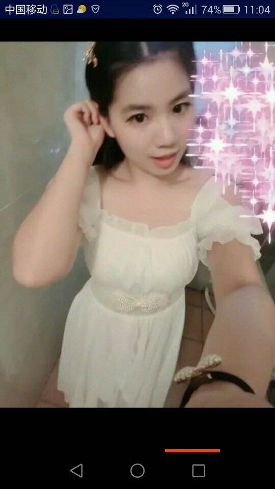 佰草集新玉润保湿菁华霜