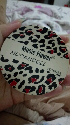 音乐花多效粉饼不收藏肯定无法领怎么样，它的使用效果如何,第2张