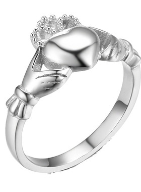 克拉达手捧心戒指纯银爱尔兰婚戒