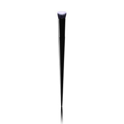 kvd35坡形鼻影刷小号修容刷