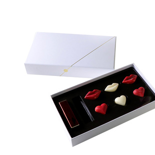 新款情人节8粒心形嘴唇巧克力包装盒礼盒星球硬盒星空包装盒定制