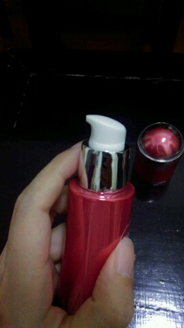 红景天焕亮精华液