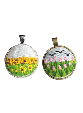 手工刺绣长款复古配饰挂件毛衣链