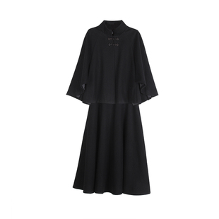 2019秋冬新款复古文艺民族风黑色毛呢连衣裙斗篷背心裙两件套长裙