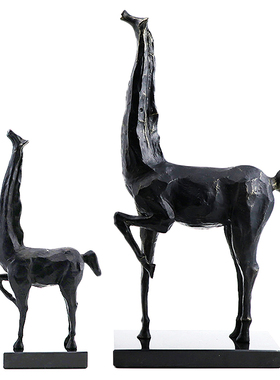 高档设计感抽象艺术品金属铸铁马