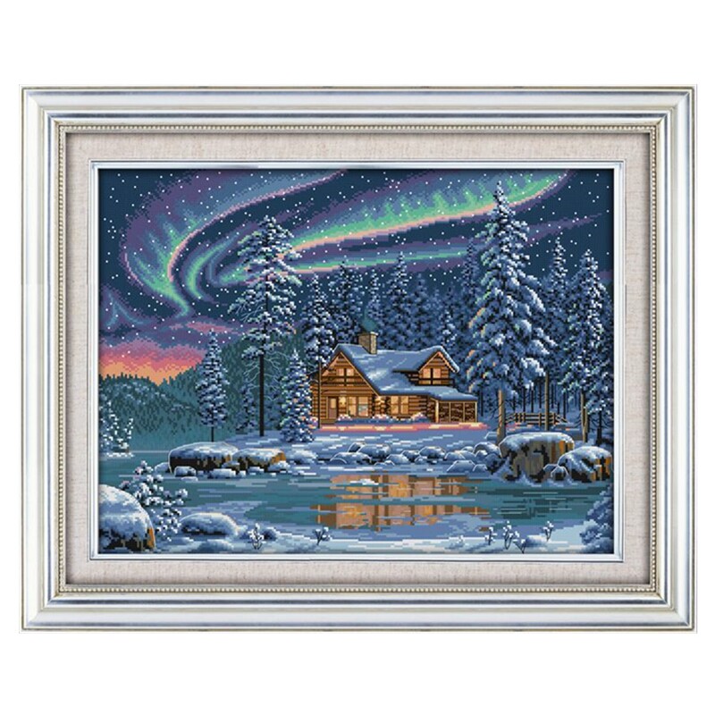 唯美北极光十字绣新款雪景木屋