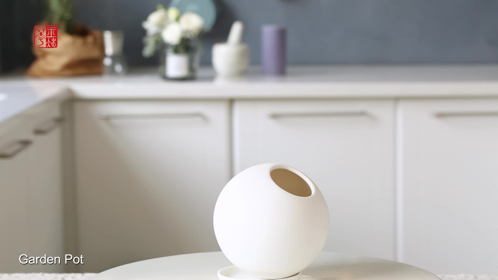 Unique Round Ball Shape Ceramic Flower Vases Elegant Modern Design