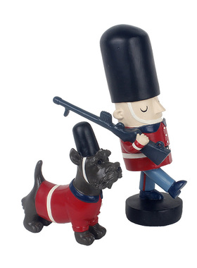 皇家卫队仪仗队可爱风桌面装饰