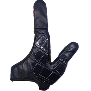 包邮防水拿弹弓射鱼握鱼鳔左右护手套美猎黑寡妇两指牛皮防滑反曲