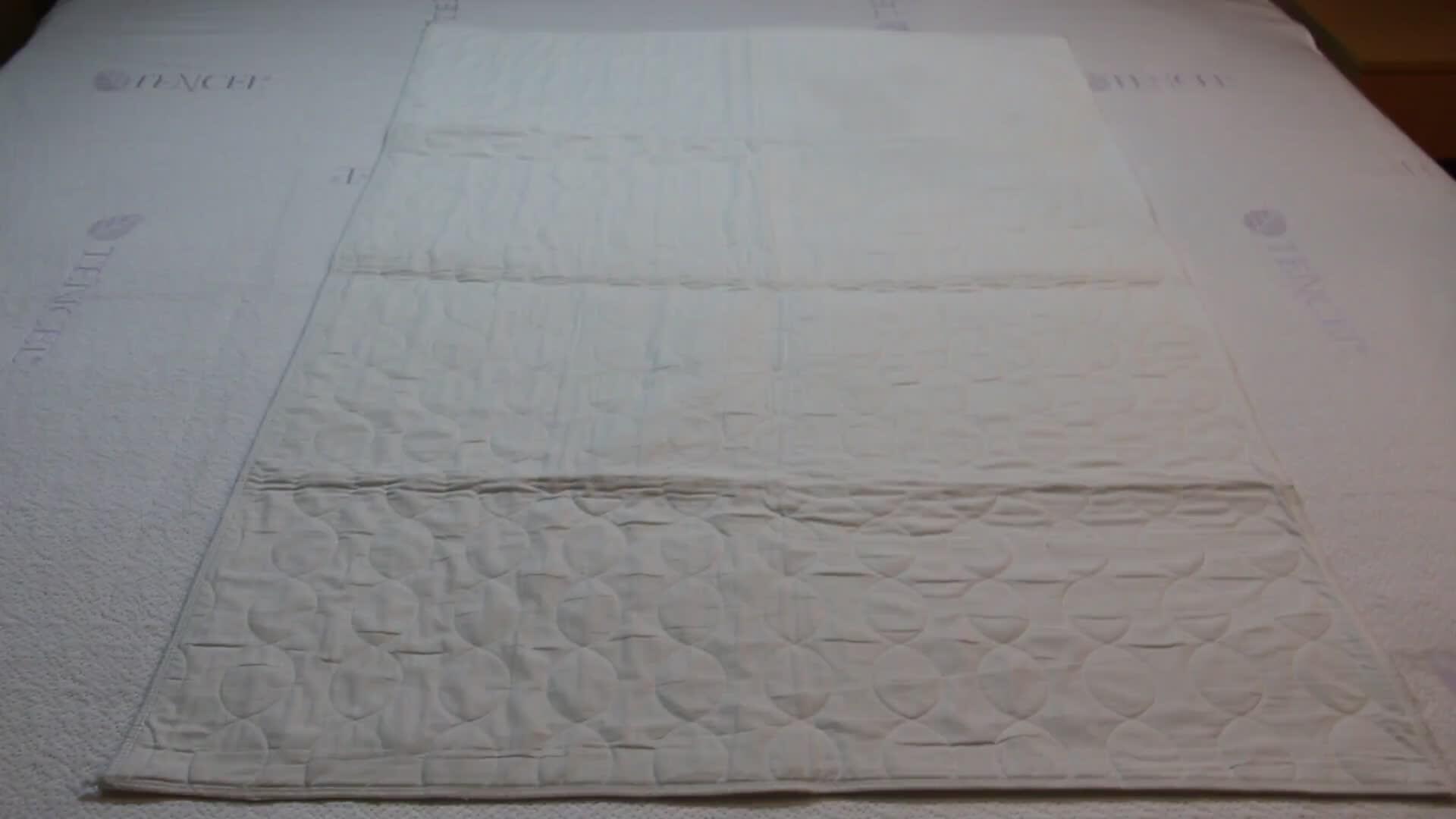 Waterproof Washable Bed Pad Reusable Incontinence Pad Changing Pad