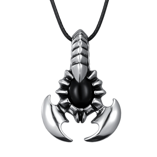 潮男士蝎子项链 天蝎座吊坠男式钛钢饰品 个性非主流朋克女毛衣链
