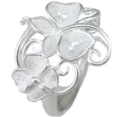 手工掐丝足银蝴蝶花送女友戒指