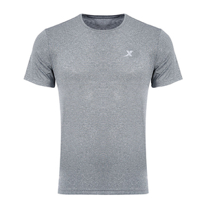 特步短袖t恤男速干修身2024夏季正品圆领透气跑步半袖运动服男装