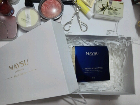 maysu美素玉颜光润两用粉饼怎么样，它的使用效果如何,第3张