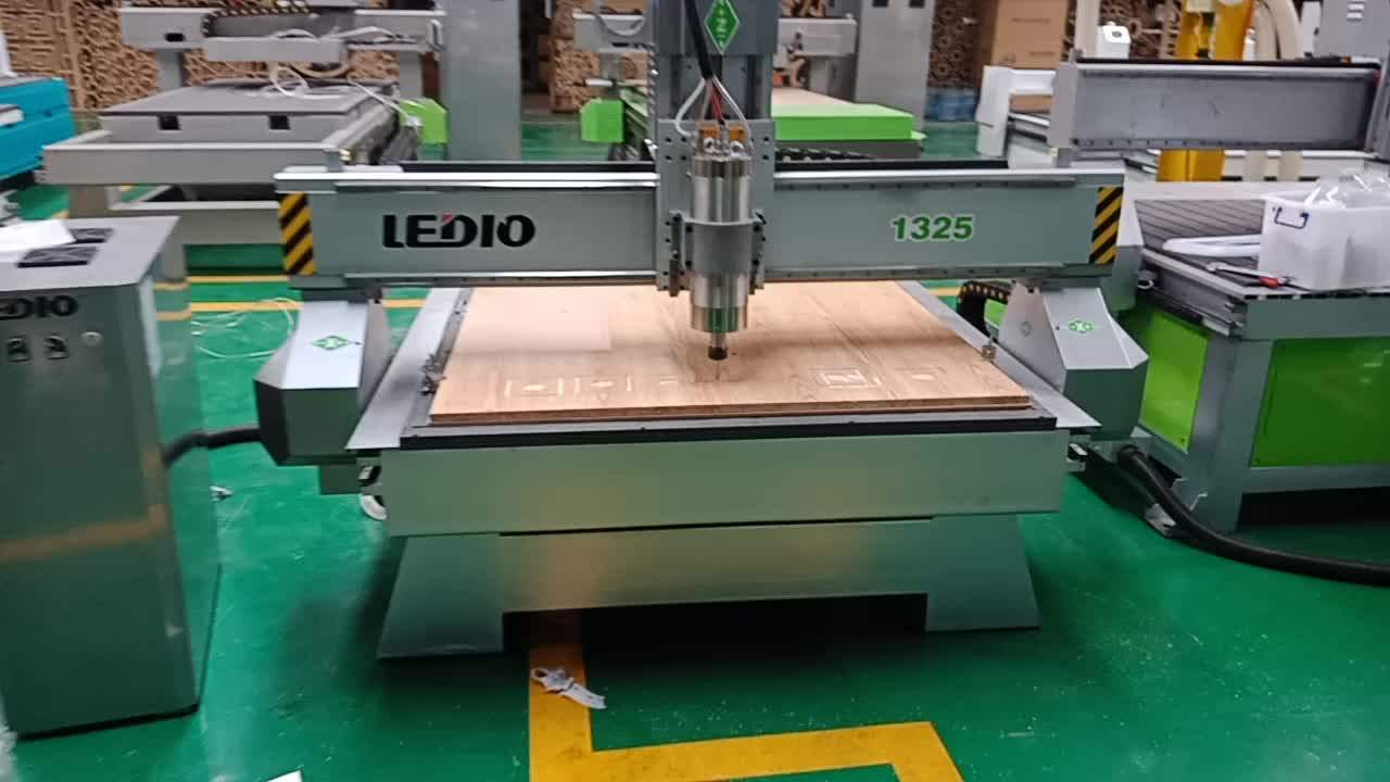High Quality Woodworking Machine Main Door Wood Carving Design Cnc