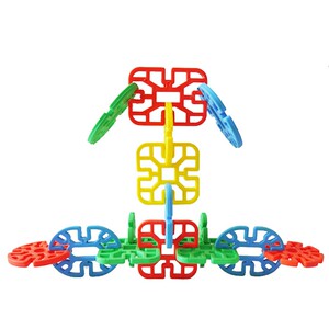 3-7岁儿童早教几何雪花片拼插积木塑料拼装玩具男孩女孩益智玩具