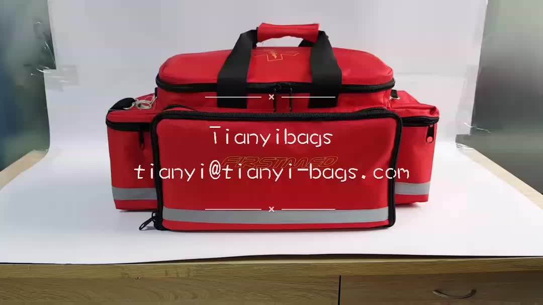 Durable 600d Polyester Large Medical Packaging Bag First Aid Kit For