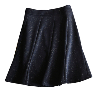 优雅小惊艳 搭配利器 BLINGBLING银葱夹闪斜裁微喇洒摆半身裙短裙