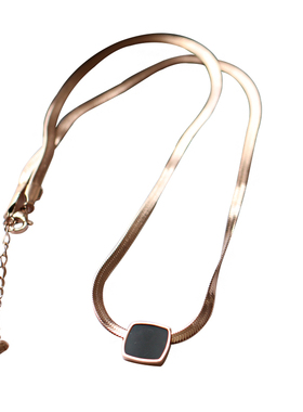 保色金优雅黑色方形女钛钢蛇骨链